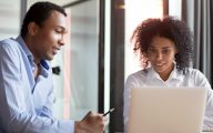 Social worker in supervision w ith manager