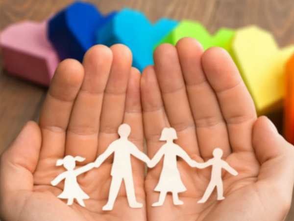 Paper doll family